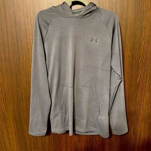 UA Thin Hoodie NWOT
